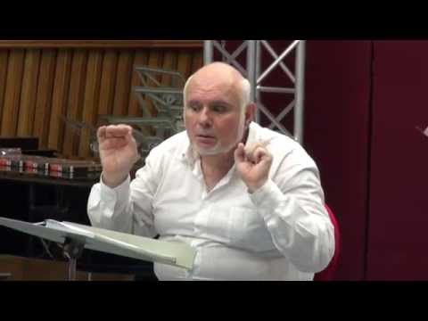 imagini dintr-o repetiţie (nr.4) cu dirijorul Dan Mihai Goia