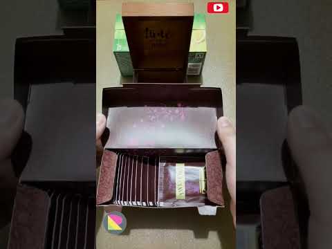 Stocking Tea | Wooden Caddy 🍵 #shorts