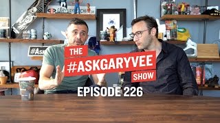 Simon Sinek, Your Why vs the Company&#39;s Why &amp; Always Being Yourself | #AskGaryVee Episode 226