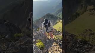 Download lagu This is your sign to get out and MOVE this weekend. mp3