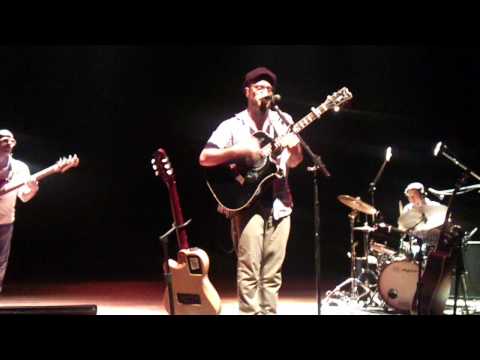 Fernando Anitelli e Trio