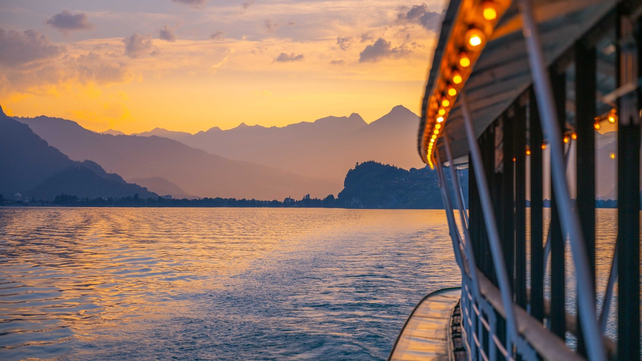 Discover the highlights of the Lake Brienz cruise tour.