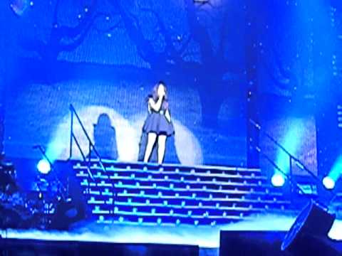 Rebecca Ferguson - sweet dreams -  Xfactor Live - Nottingham 23rd March 2011
