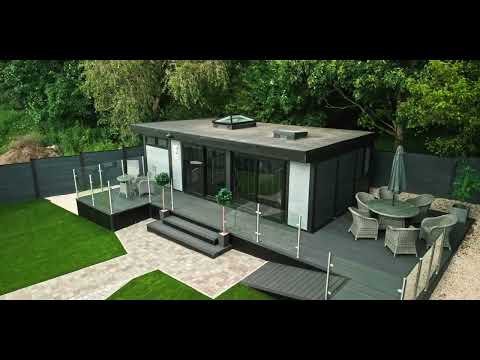 Separate Living and Bedroom Granny Annex with Large Decked Area