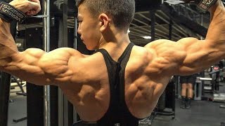 Tristyn Lee 16 Years Old Monster Motivation Gym - 
