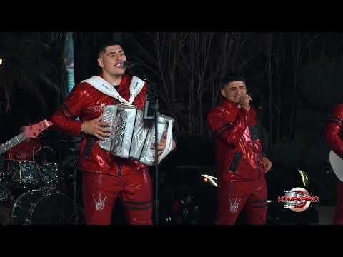 Nuevo3stilo- Dos Celulares [En Vivo] 2023