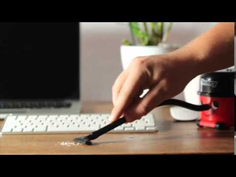 Paladone Henry Desktop Hoover and Microfibre Cleaner - Second Medium