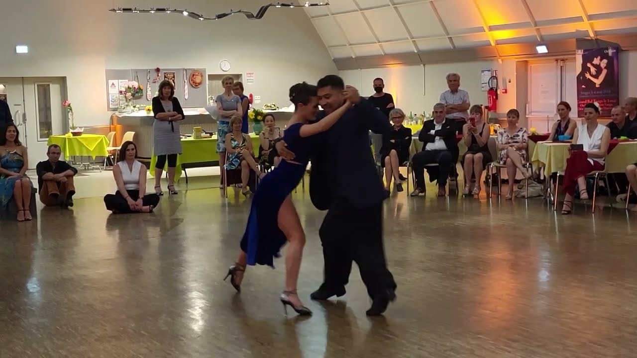 Video thumbnail for Octavio Fernandez y Chantal Fernandez Créa le 07 05 2022 Orléans (4)