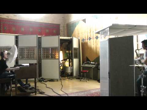 Paul Booth Organ Trio - Three's A Crowd