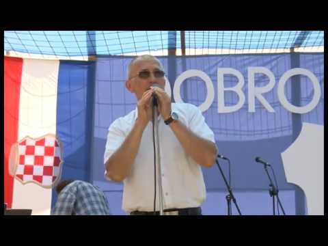 Crne Lokve otkrivanje spomenika 09.08.2014. Klapa Dobrkovići, mladi C.Lokve, Dario Kordić 7.dio