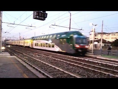 E464 388+4 MDVC+pilota 2 piani Trenord - Milano Greco - 10/02/2023