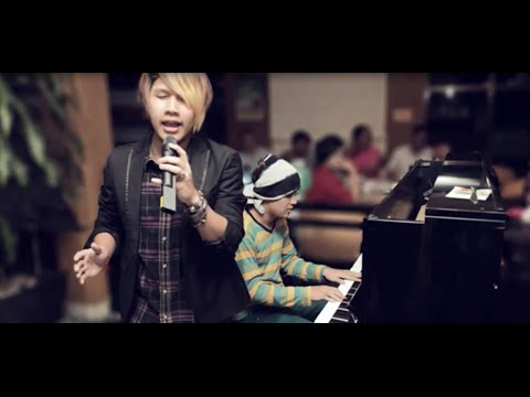 Oun Nov Tae Nirk Songsa Jhas   Noly Time ft  Nam Bunnarath