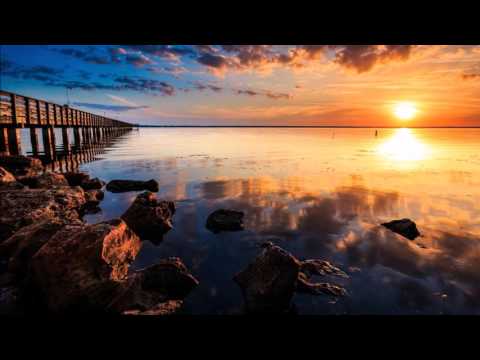 Calvin Harris vs M83 vs Florian Piccaso  - Outcity  (remix rv)