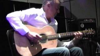 Tommy Emmanuel - "To B Or Not To B"