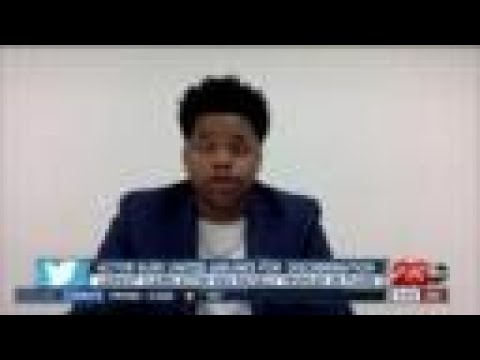 Actor Nathan Davis Jr. sues United Airlines for racial discrimination