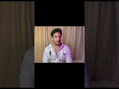 Ashwinii Chaturvedi Intro For Splitsvilla 