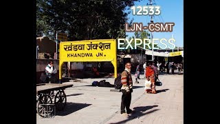 preview picture of video '12533 Lucknow - CSMT Pushpak Superfast Express Arrived On Khandwa Junction'