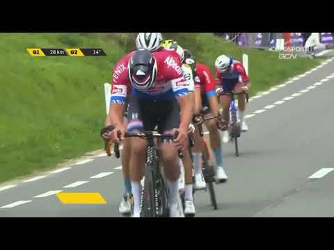 Trentin BESTEMMIA in diretta MONDIALE  al Giro delle Fiandre