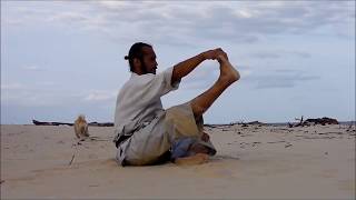 preview picture of video 'Karate Training - Stretching - Nambucca Heads (NSW) -Mid North Coast'