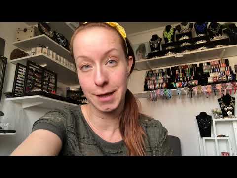 Bra foundation i sol och värme? Testar palett Solar Flare