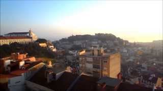 preview picture of video 'Bancos no Bairro da Graça em Lisboa'