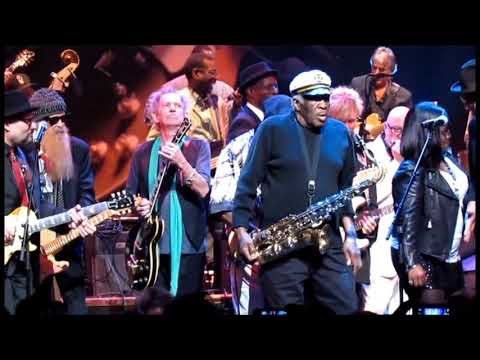 ERIC CLAPTON & KEITH RICHARDS  [HOWLIN FOR HUBERT]2012. Super cool