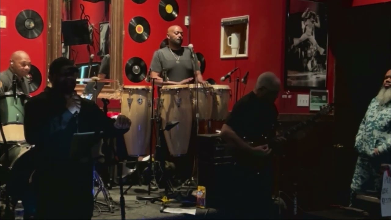 Promotional video thumbnail 3 for Silky Soul Band- Maze Tribute Band