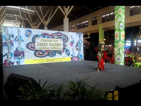 Jaipongan "Keser Bojong" Najwa