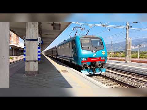 Treni MATTUTINI/POMERIDIANI alla stazione di LAMEZIA TERME CENTRALE
