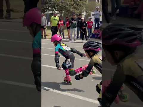 Una llegada con mucha adrenalina #shorts #deporteparatodos #patinaje #skating #patinar #niñas