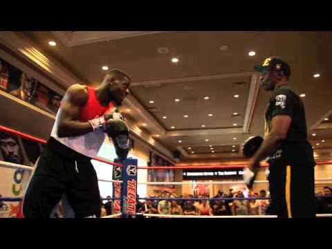 FLOYD MAYWEATHER SNR TAKES ANDREW 'THE BEAST' TABITI ON THE PADS  / MAYWEATHER v PACQUIAO