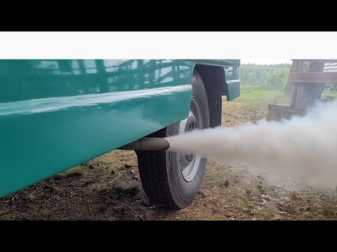 ŻUK z silnikiem Andoria odpalanie i jazda po terenie zlotu FSO POMORZE 2022 Borsk Largo Wdzydze