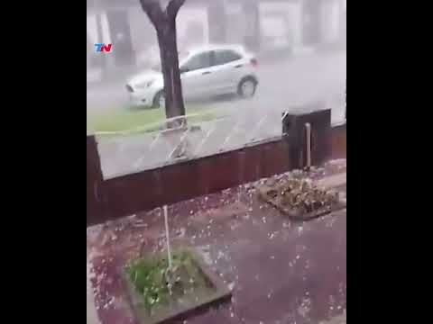SE REGISTRÓ UNA FUERTE TORMENTA EN SANTA FÉ: hubo una impactante caída de granizo