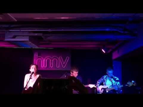 Wolf Alice - Space & Time live at the HMV Oxford Street, 30/09/2017