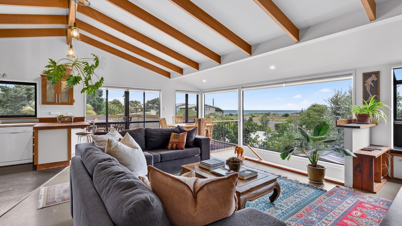 Beach Life, Big Views, Must be Sold