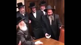 Sholom Mordechai and Chaim Apfel Visit Munkatcher Rebbe