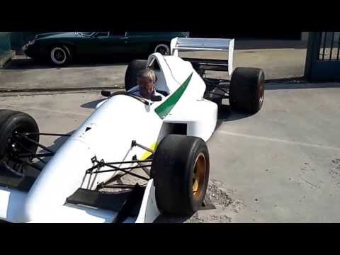 Reynard 90D F3000. Prova su strada.