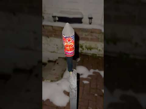 Big Burst Rocket (Weco) Cat F2 #trending #fireworks #pyro #new #4thofjuly #fyp #rocket