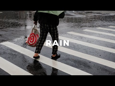 Street Photography in the Rain (X100V POV)