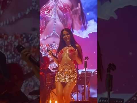 Simge - Aşkın Olayım (Live) #Simge #Canlı #Konser