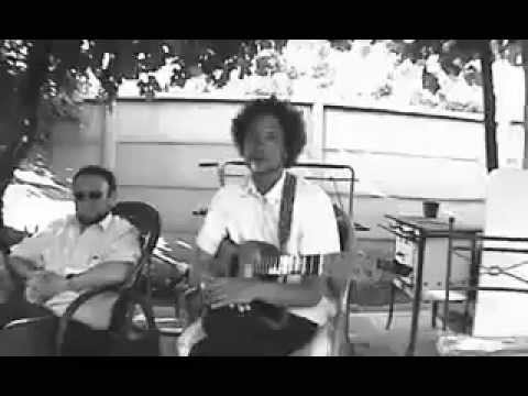 Zack De La Rocha Acoustic - La Caña 2005