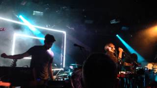 Cut Copy-Let Me Show You Love (Live Le Poisson Rouge NYC 11-19-2013)