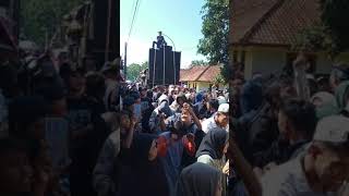 Download lagu Penonton nya 😍 burok MJM Live Walahar Cageur Kuningan mp3 Download lagu Penonton nya 😍 burok MJM Live Walahar Cageur Kuningan mp3