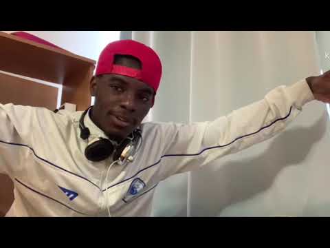Angolan guy react: AZIS & 50 CENT