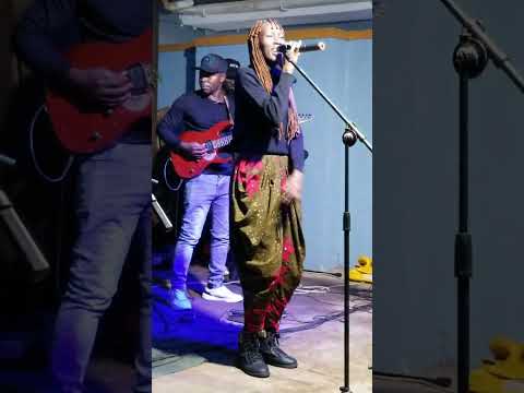 TIMI G BEST PERFORM AT JAM SESSION IN MURPHY LOUNGE.