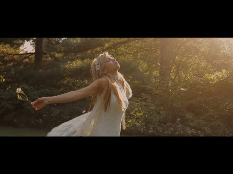 Lizzie Blazquez - Four Seasons (Official Music Video)