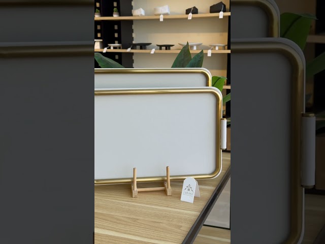 صينية جلد بيج وبحواف ذهبية أنيقة