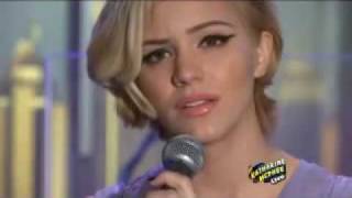 Katharine McPhee :: Keep Drivin&#39; (Live on the CW)