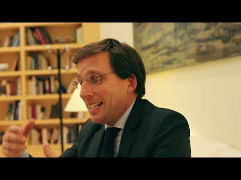 Martínez-Almeida: "Tenemos un Gobierno que es sanchista-comunista"