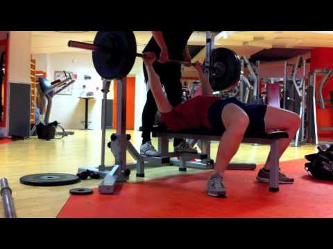 Vegard løfter 95 kg lett og fint